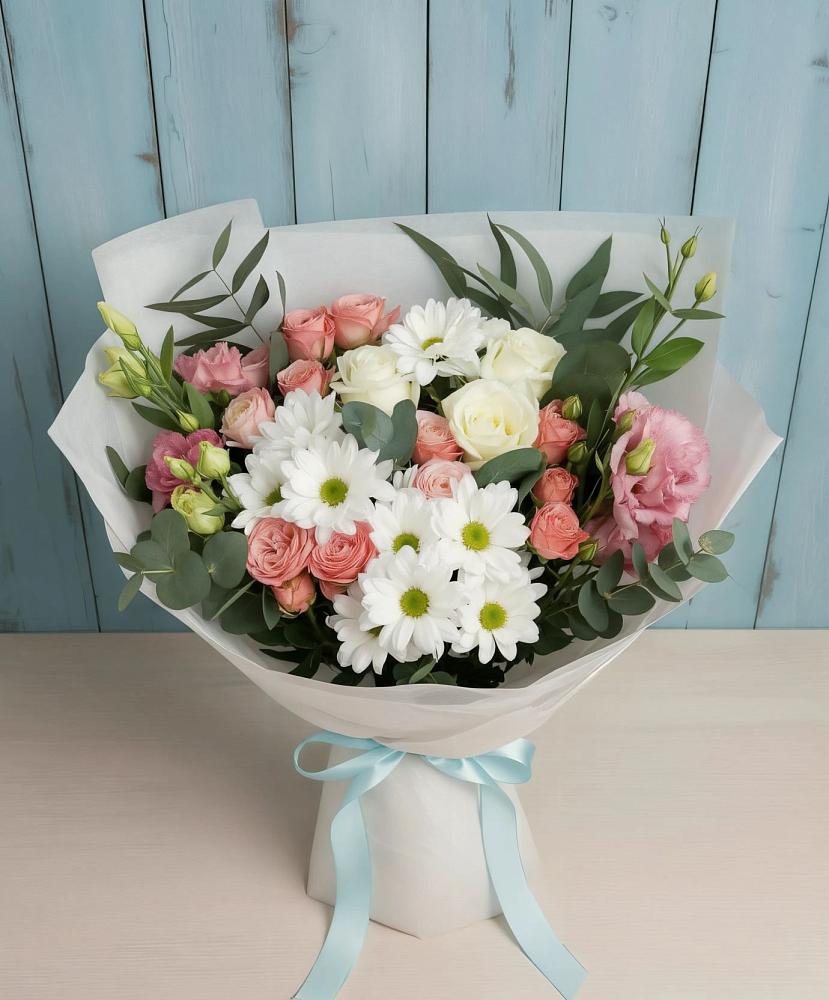 Букет цветов из: Розы, Лизиантусы и Хризантемы в Медведь