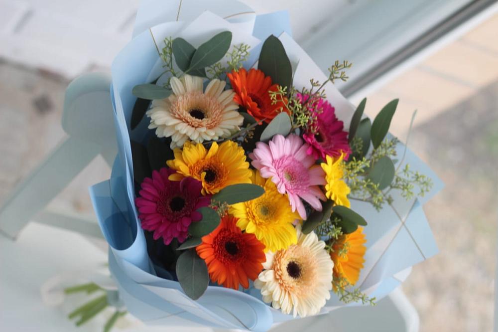 Букет цветов из: Герберы в Медведь