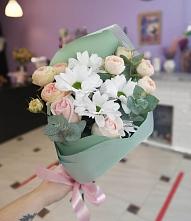 Букет цветов из:  Хризантемы и Розы #REPLACE_PRED# Медведь