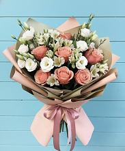 Букет цветов из:  Розы, Альстромерии и Лизиантусы в Медведь