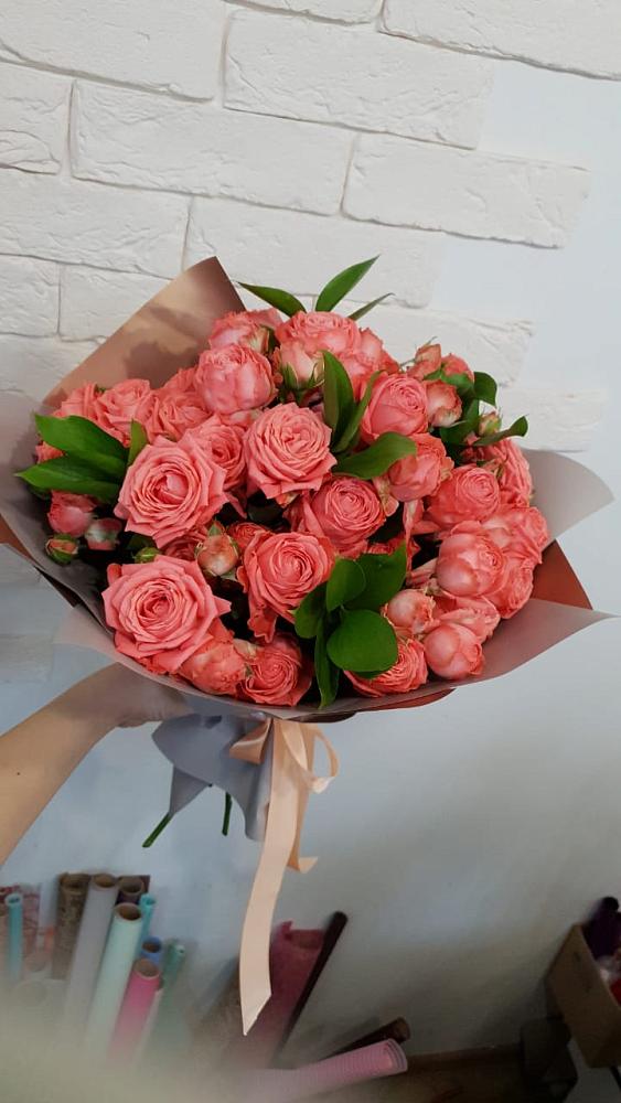 Букет цветов из: Розы в Медведь