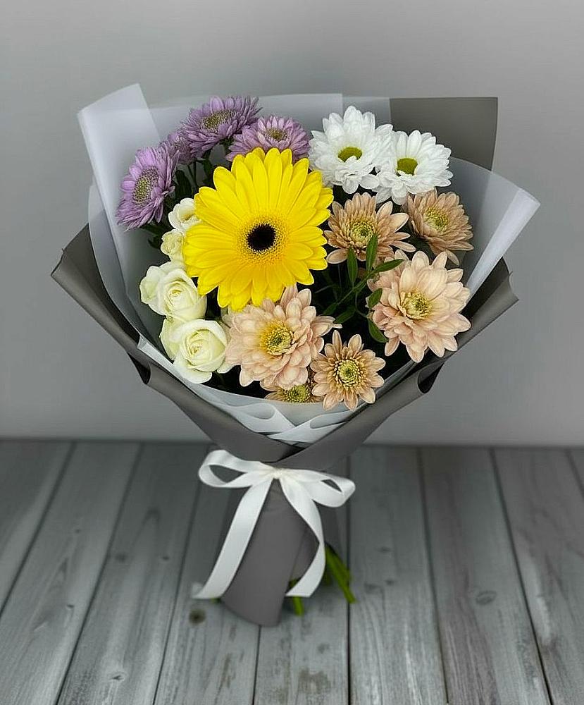Букет цветов из: Розы, Герберы и Хризантемы в Медведь