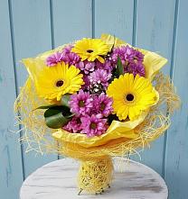 Букет цветов из:  Хризантемы и Герберы #REPLACE_PRED# Медведь