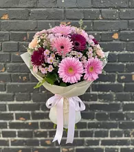 Букет цветов из:  Герберы и Хризантемы в Медведь