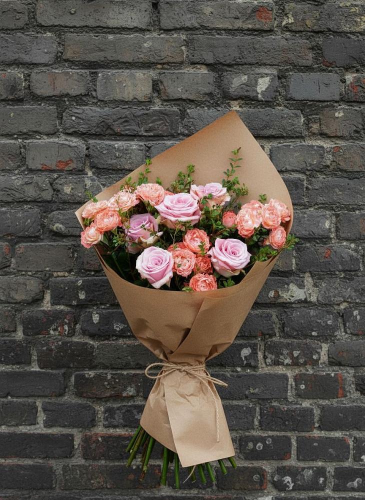 Букет цветов из: Розы в Медведь