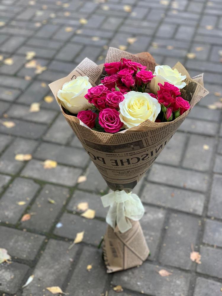 Букет цветов из: Розы в Медведь