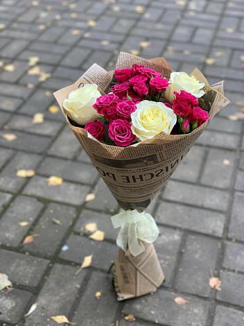 Букет цветов из: Розы в Медведь