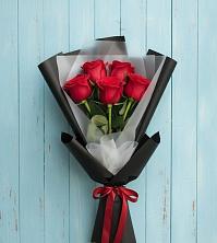 Букет цветов из:  Розы в Медведь