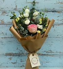 Букет цветов из:  Розы и Лизиантусы в Медведь